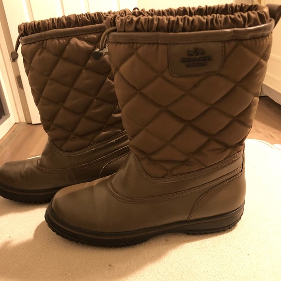Coach Samara Cold and Rain Boots size 6.0 - Picture 3 of 7